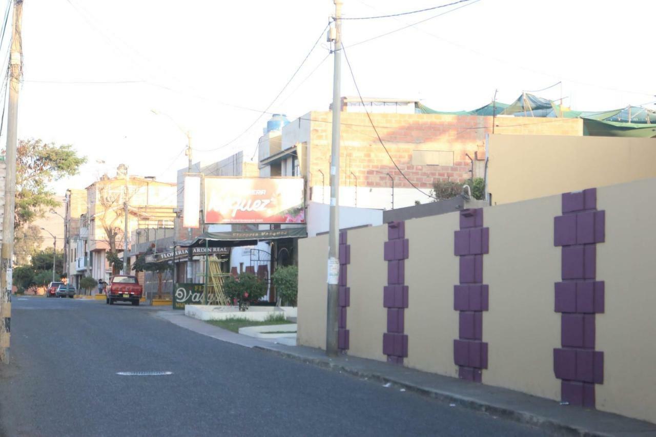 Hostal Mochileros تاكنا المظهر الخارجي الصورة